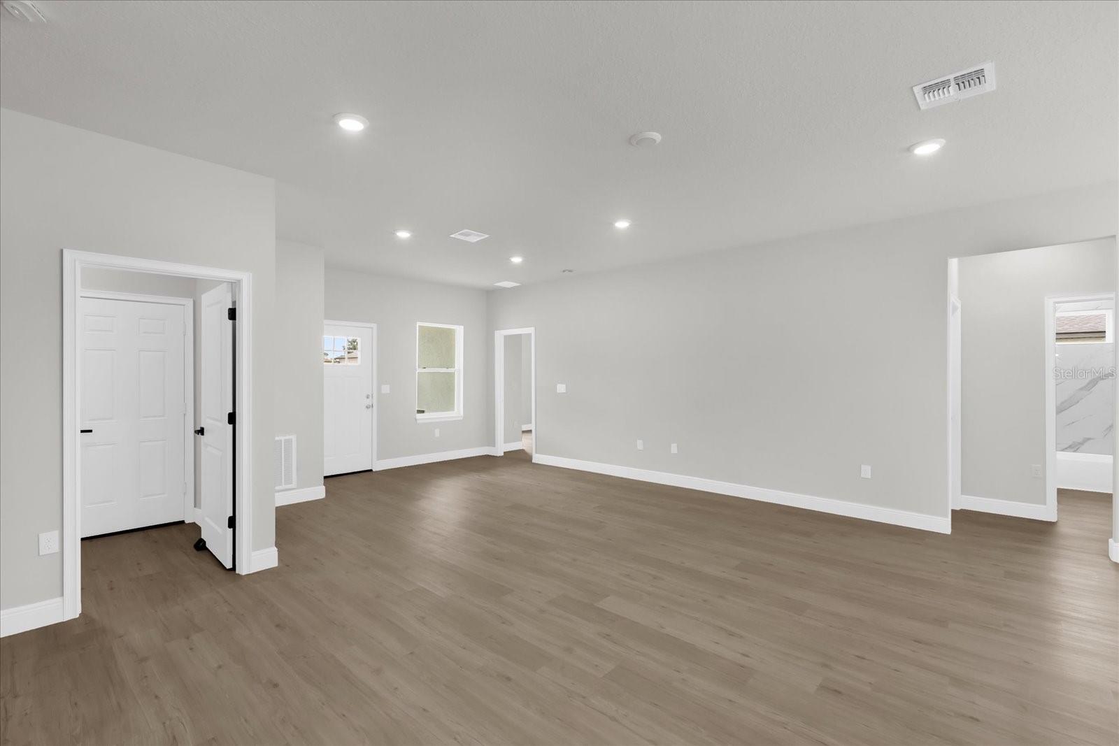 Image 7 of 35 For 2657 156th Pl