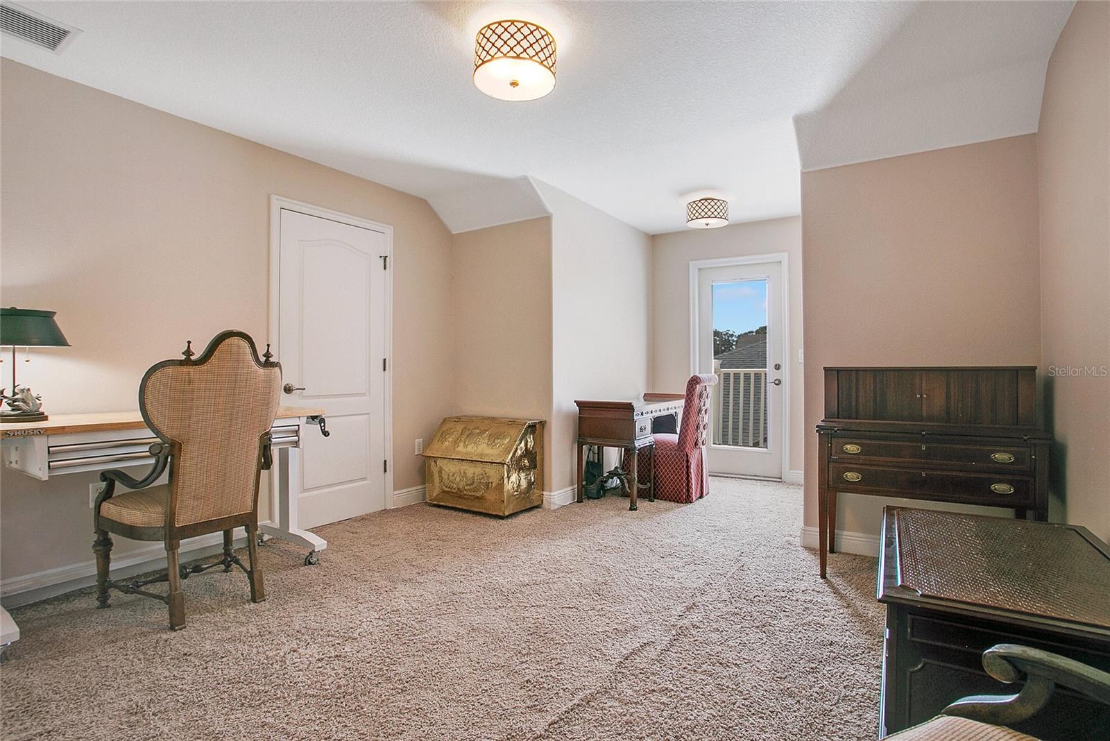 Image 21 of 41 For 30537 Island Club Drive