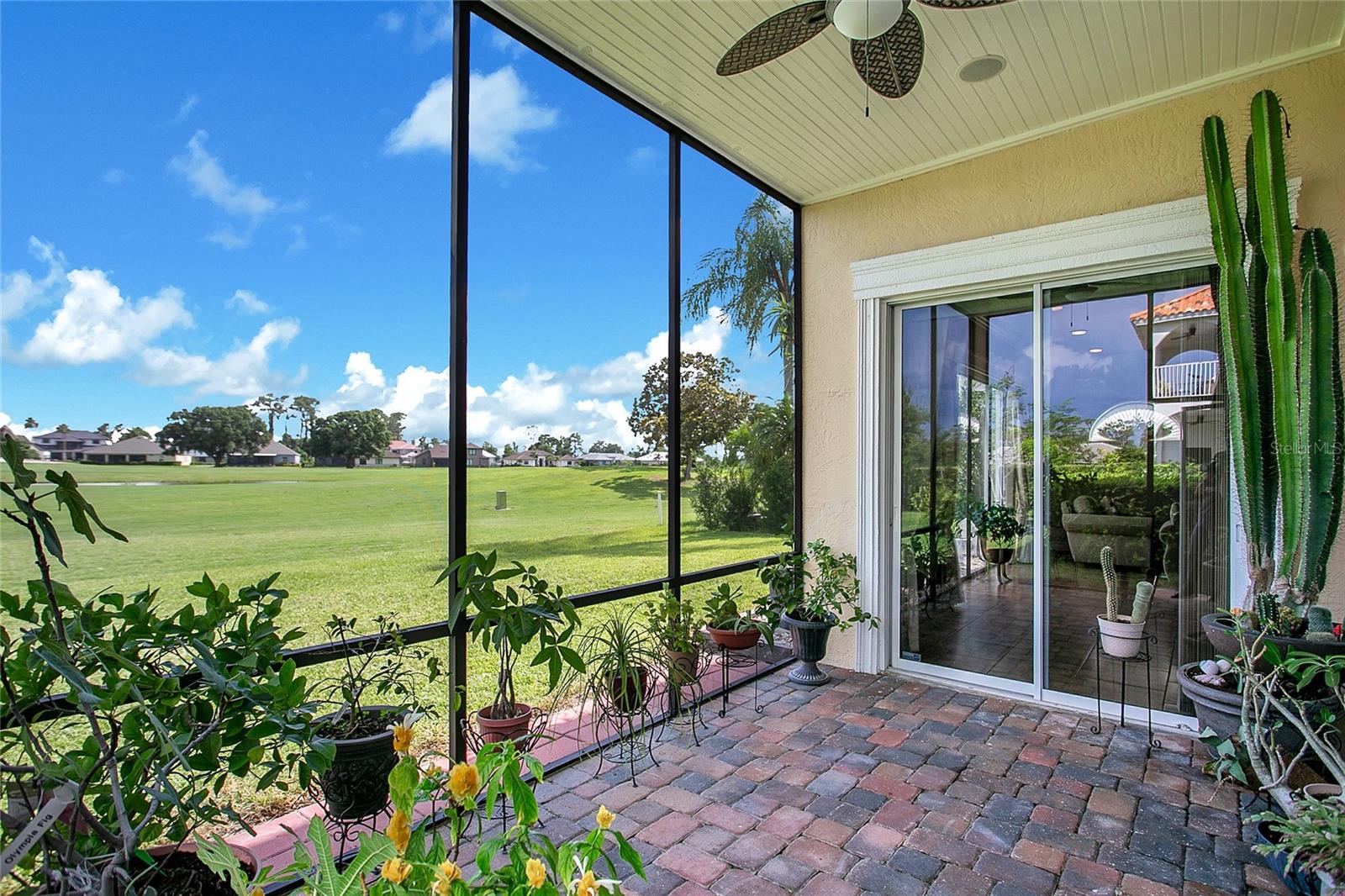 Image 28 of 41 For 30537 Island Club Drive