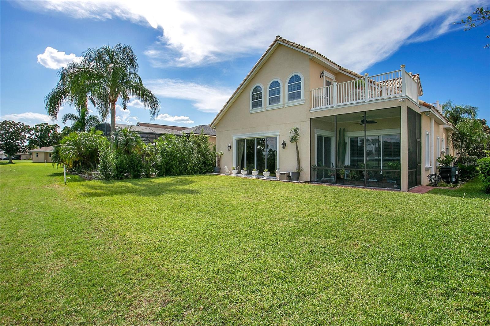 Image 30 of 41 For 30537 Island Club Drive