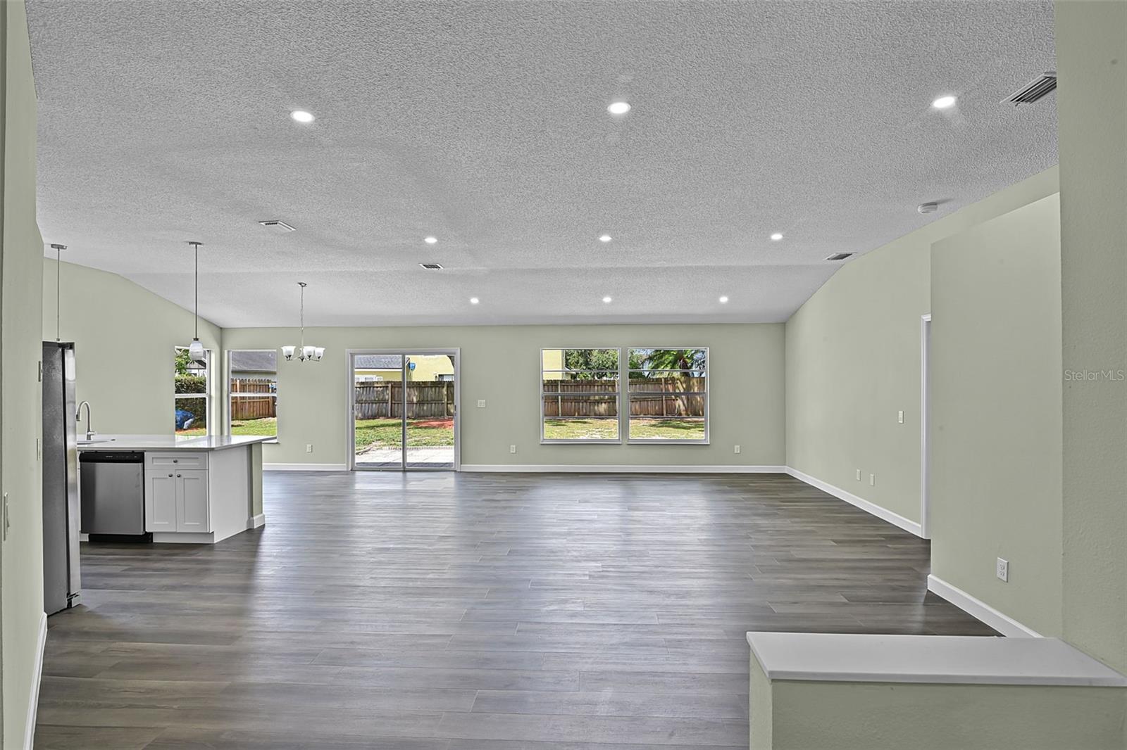 Image 8 of 45 For 8018 Lesia Circle