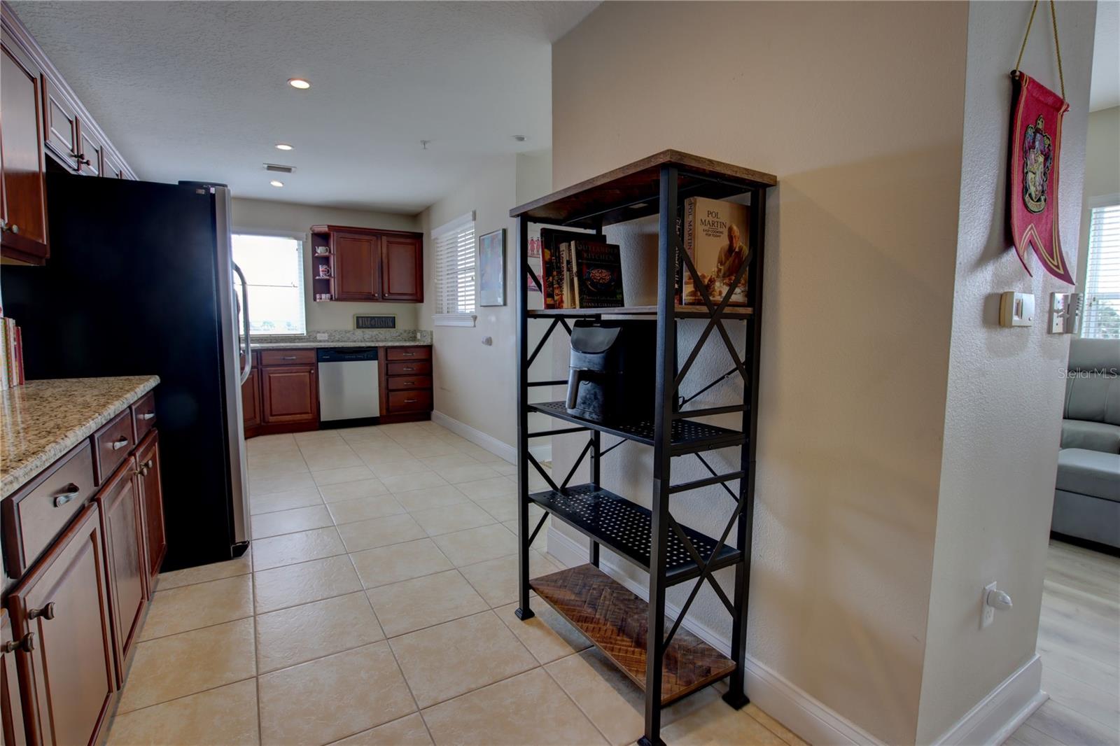 Image 20 of 45 For 225 Seminole Boulevard 414