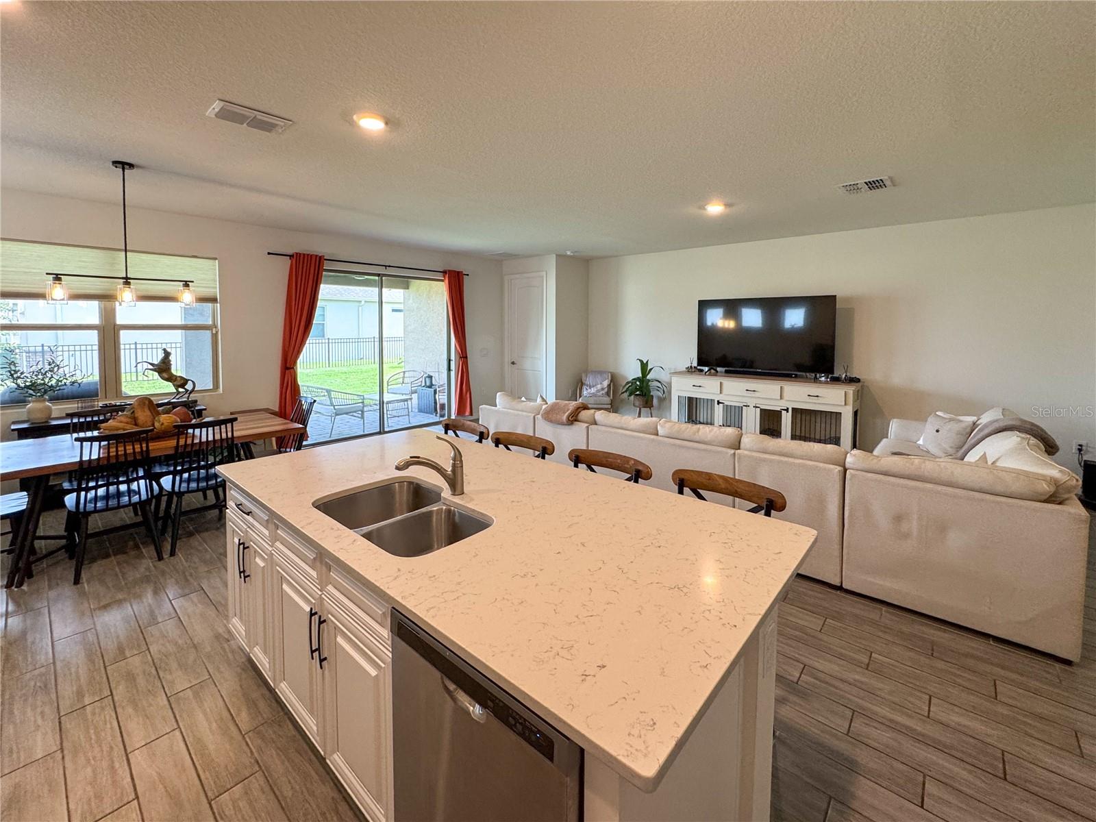 Image 10 of 26 For 3041 New Ashford Way