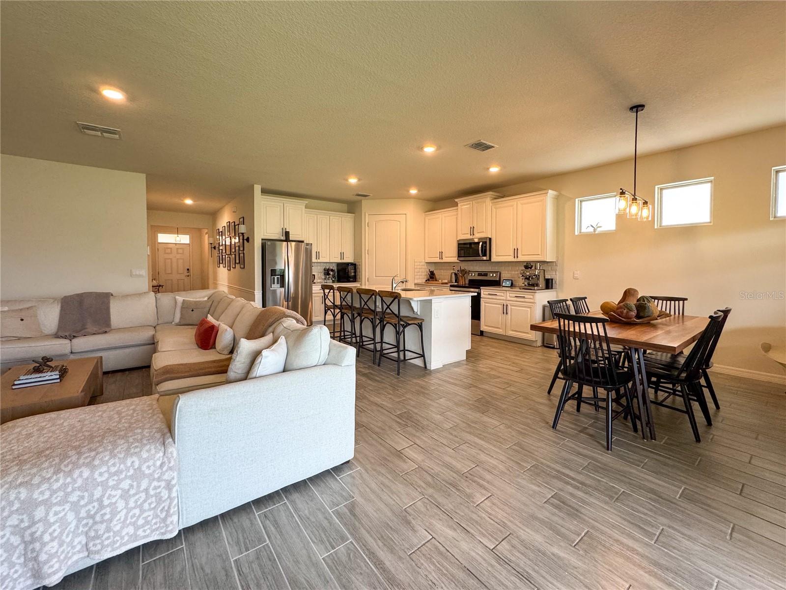 Image 5 of 26 For 3041 New Ashford Way