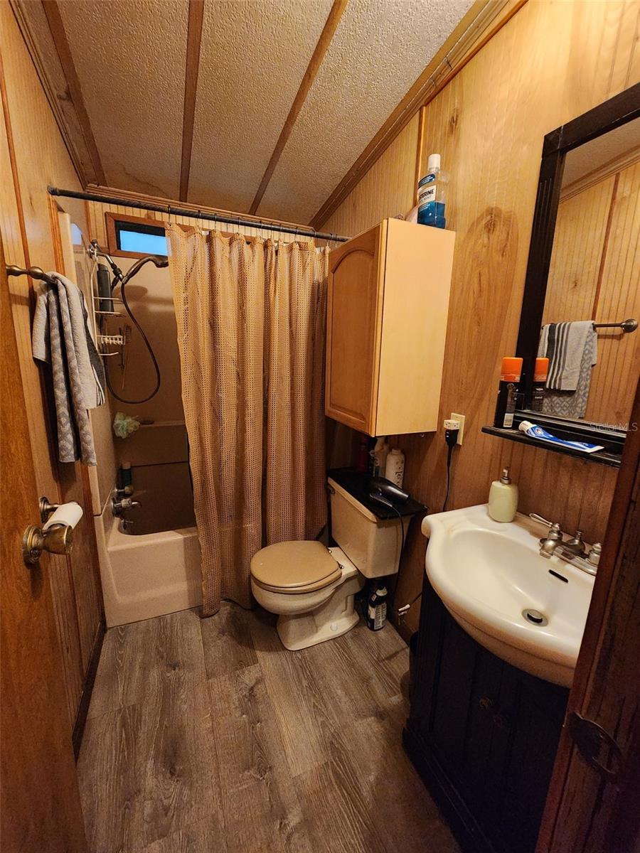 Image 10 of 20 For 2380 Shepherd Avenue