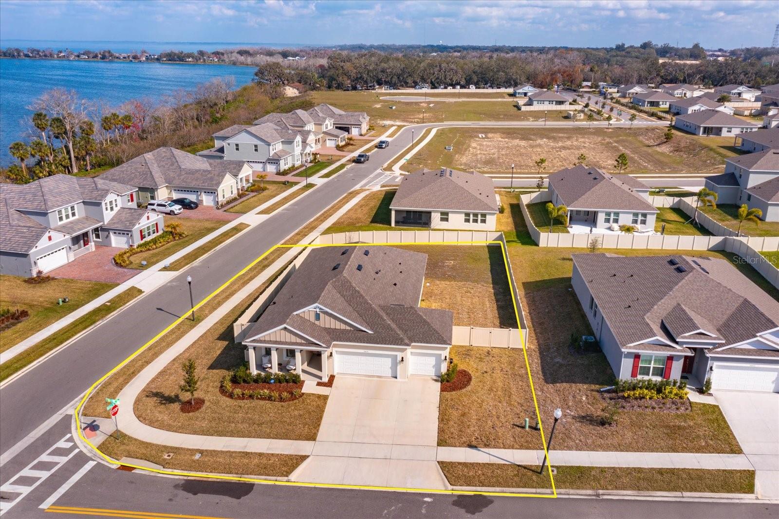 Image 4 of 26 For 14436 Topaghan Way