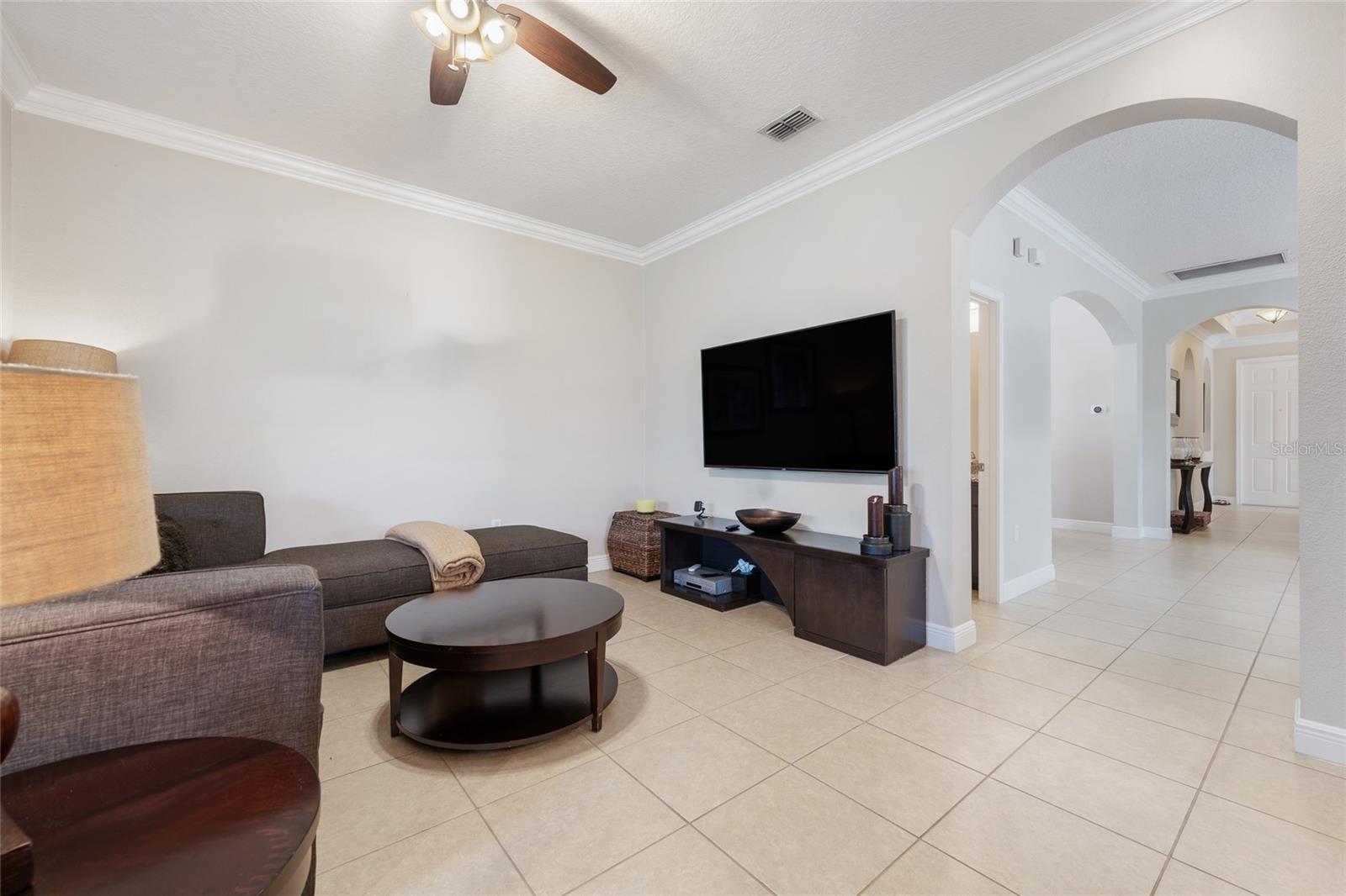 Image 15 of 34 For 4436 Azure Isle Way