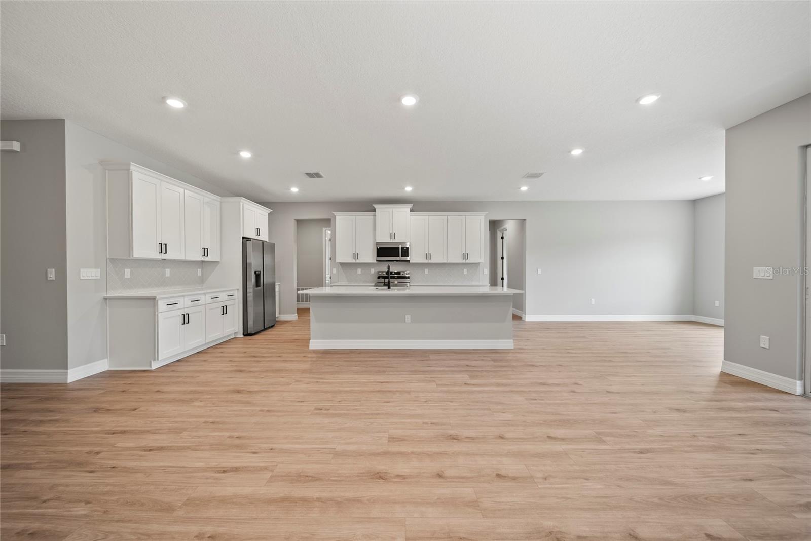 Image 11 of 37 For 59 Woodfield Circle