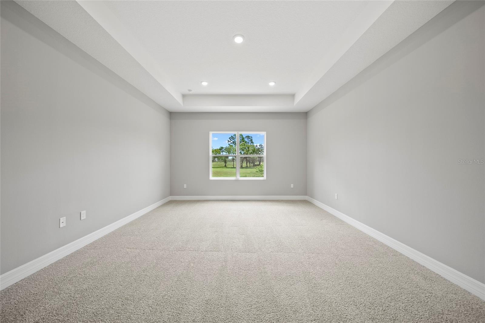 Image 14 of 37 For 59 Woodfield Circle