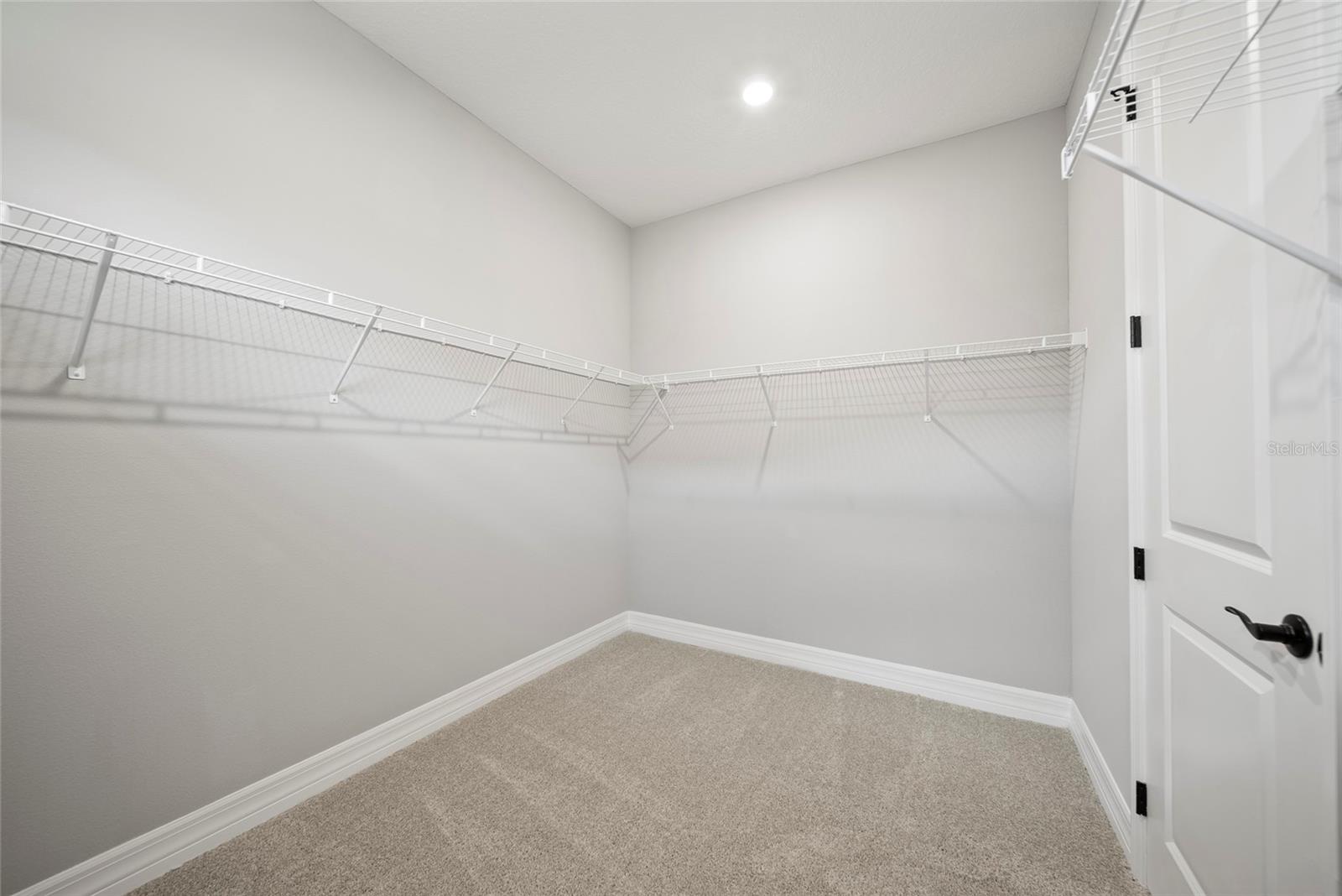 Image 18 of 37 For 59 Woodfield Circle