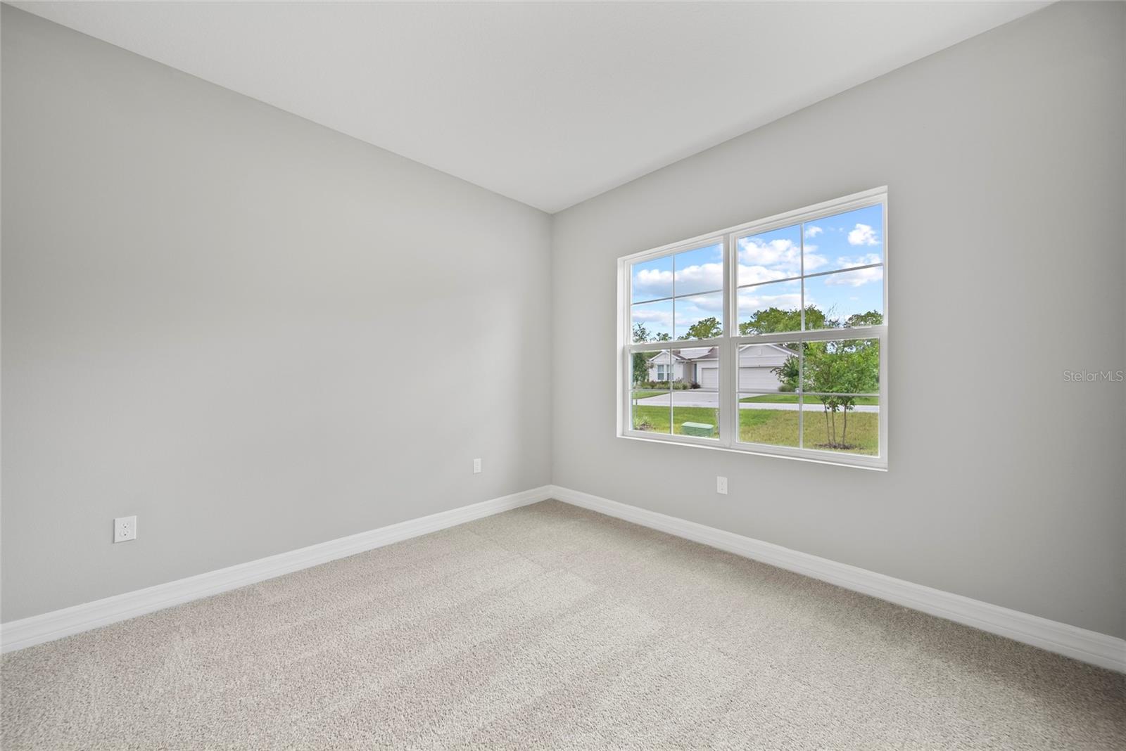 Image 19 of 37 For 59 Woodfield Circle