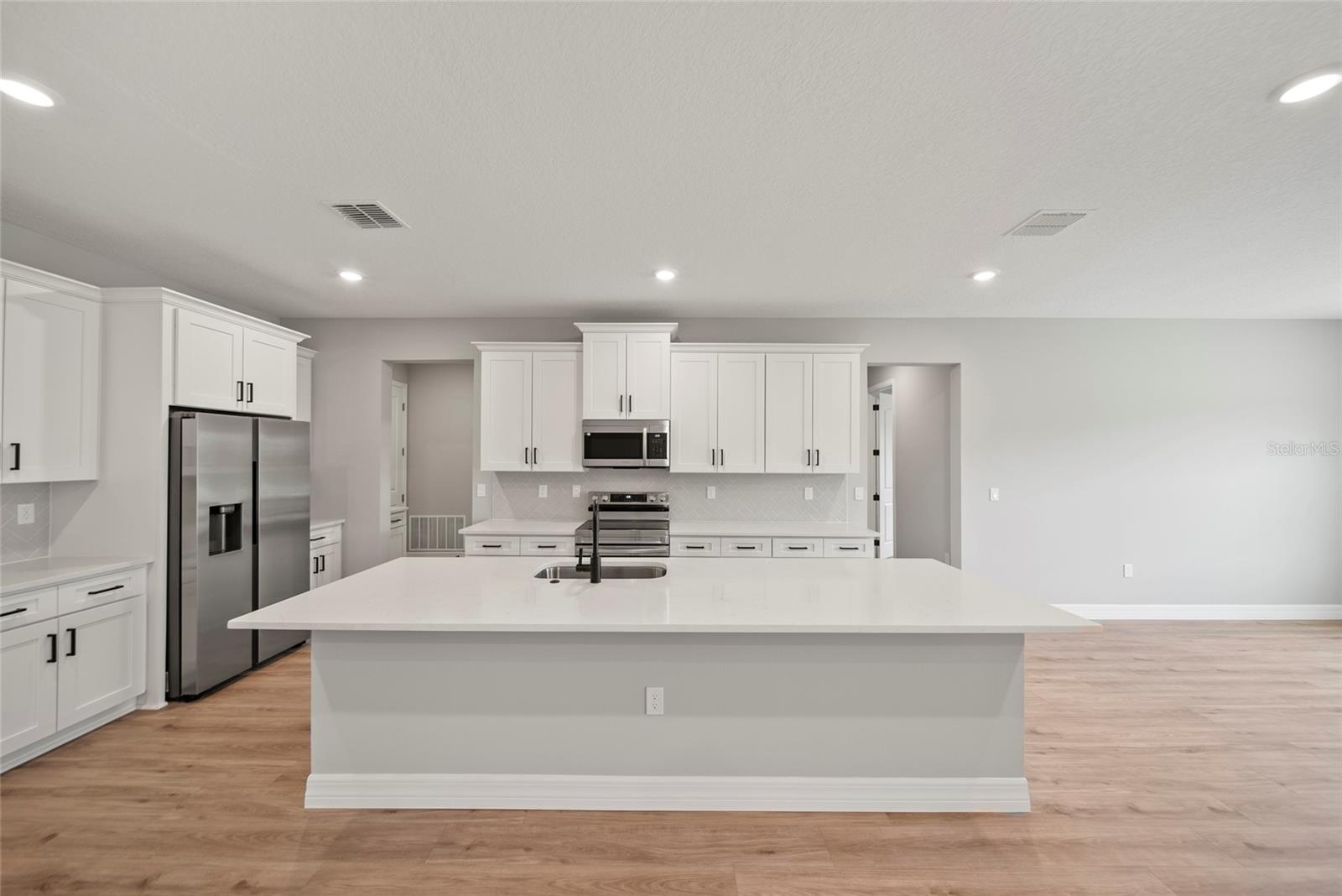 Image 4 of 37 For 59 Woodfield Circle