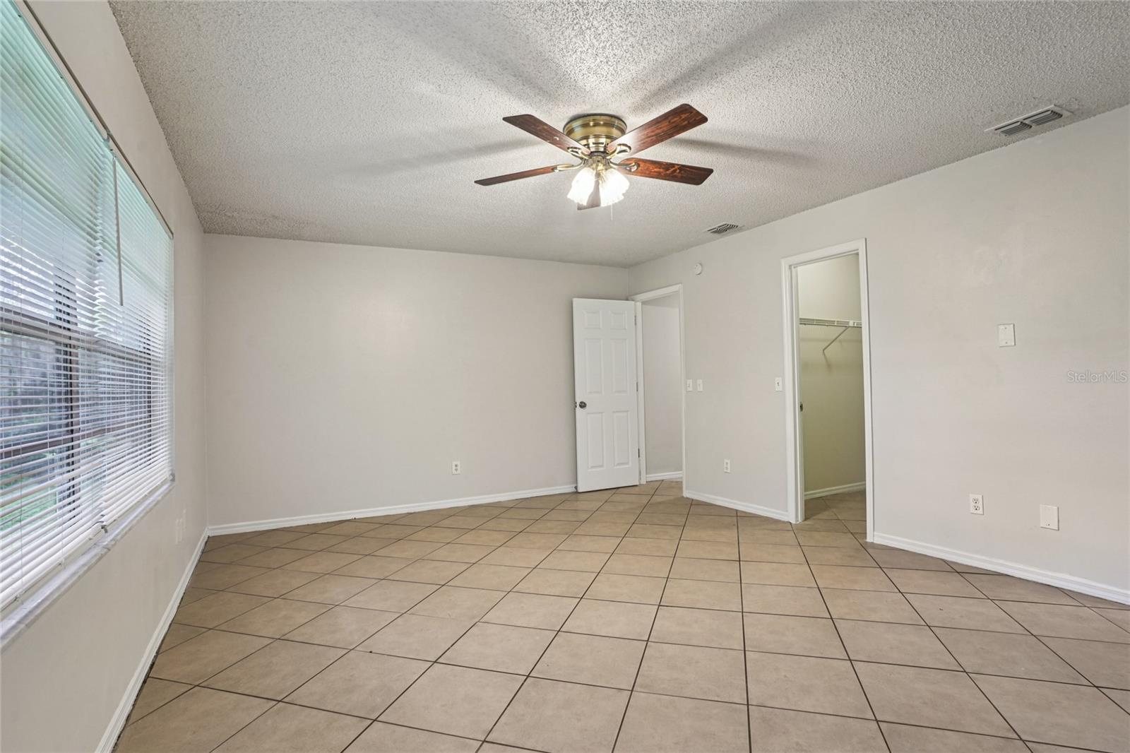 Image 19 of 34 For 2518 Bon Air Drive