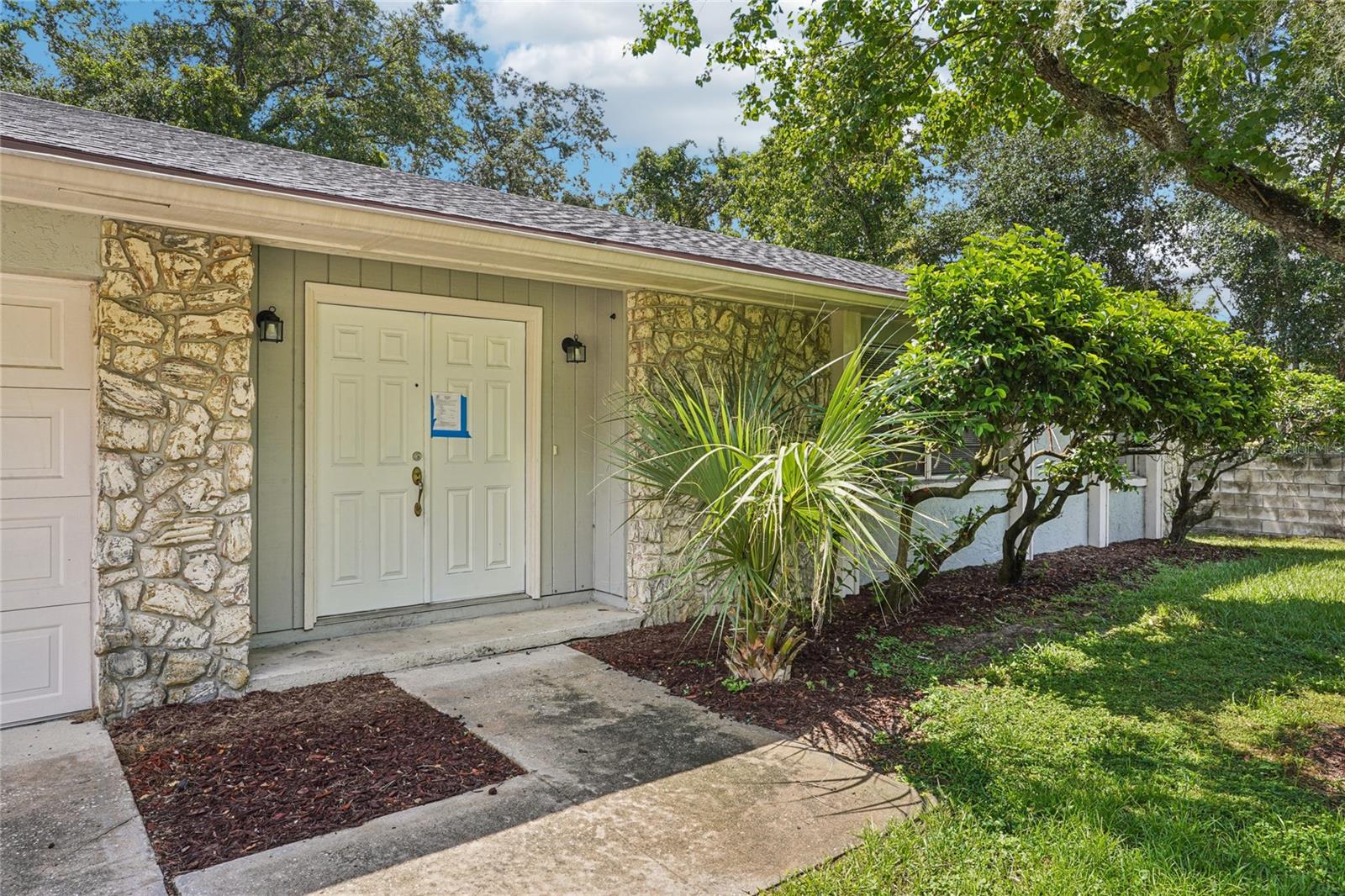 Image 2 of 34 For 2518 Bon Air Drive
