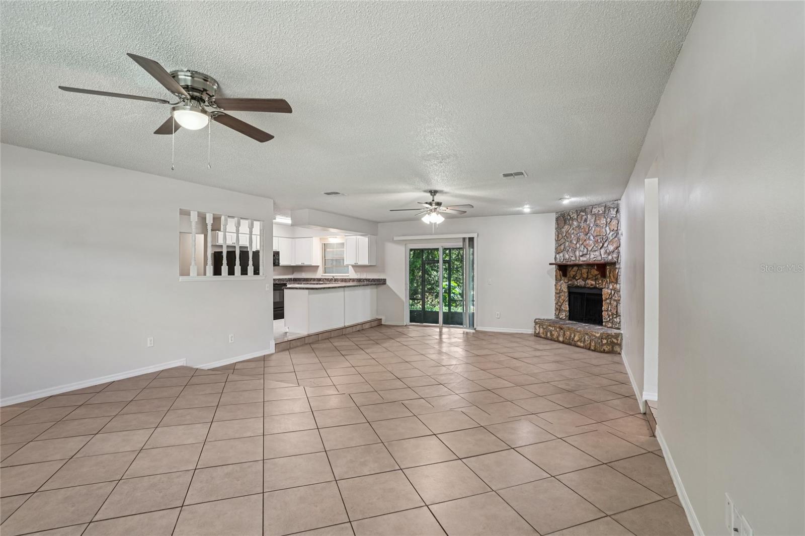 Image 6 of 34 For 2518 Bon Air Drive