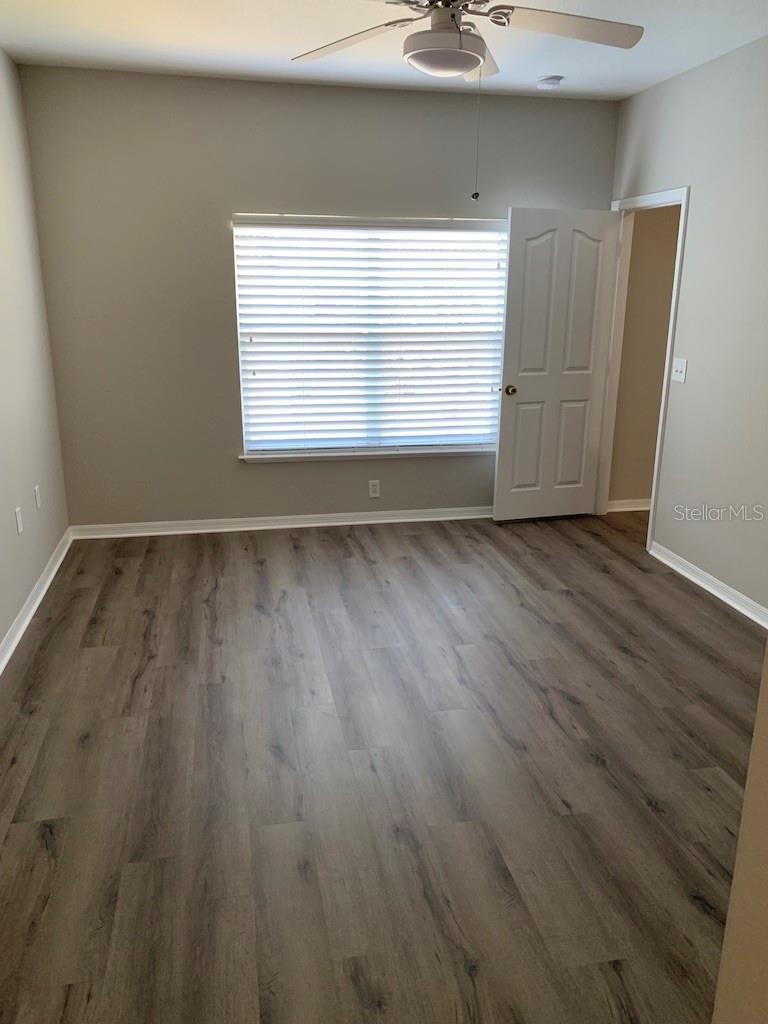 Image 14 of 22 For 2443 Legacy Lake Drive 2443