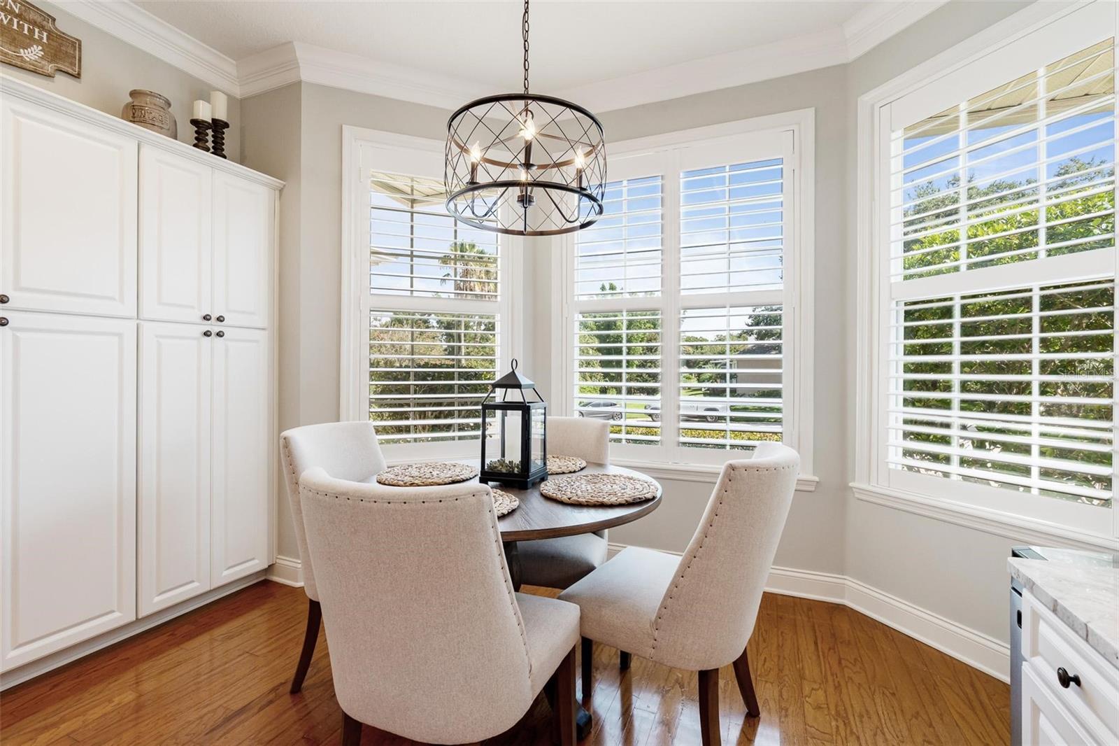 Image 9 of 43 For 2621 Queen Mary Place