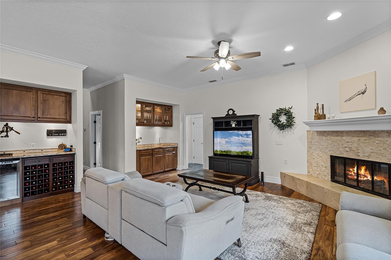 Image 18 of 71 For 7710 Dawberry Court