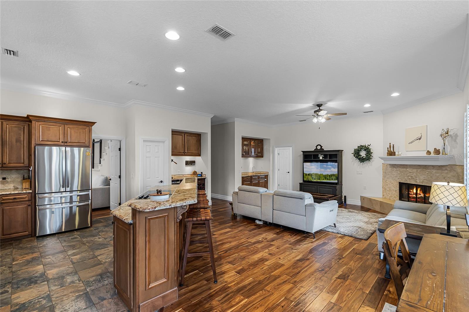 Image 22 of 71 For 7710 Dawberry Court