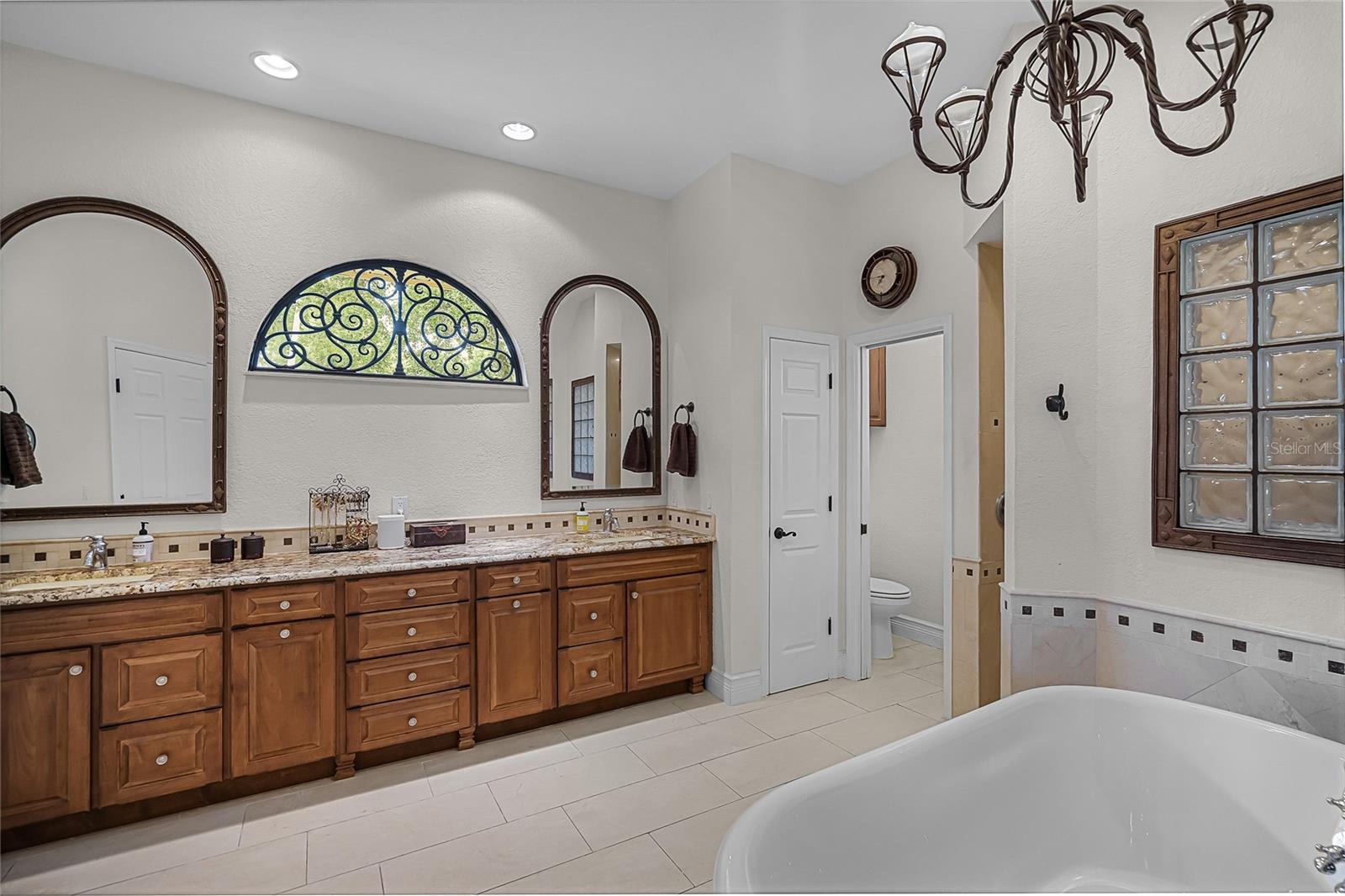 Image 27 of 71 For 7710 Dawberry Court