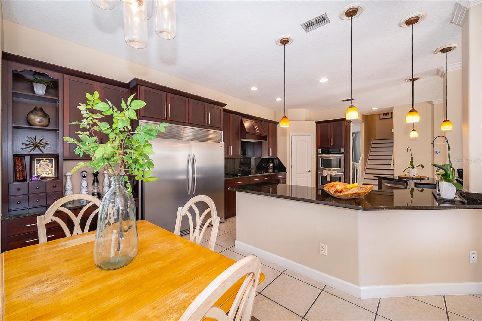 Image 19 of 52 For 9439 Westover Club Circle