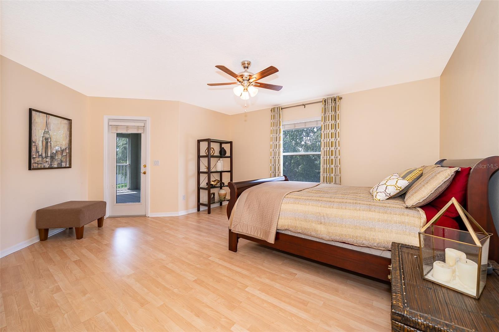Image 34 of 52 For 9439 Westover Club Circle
