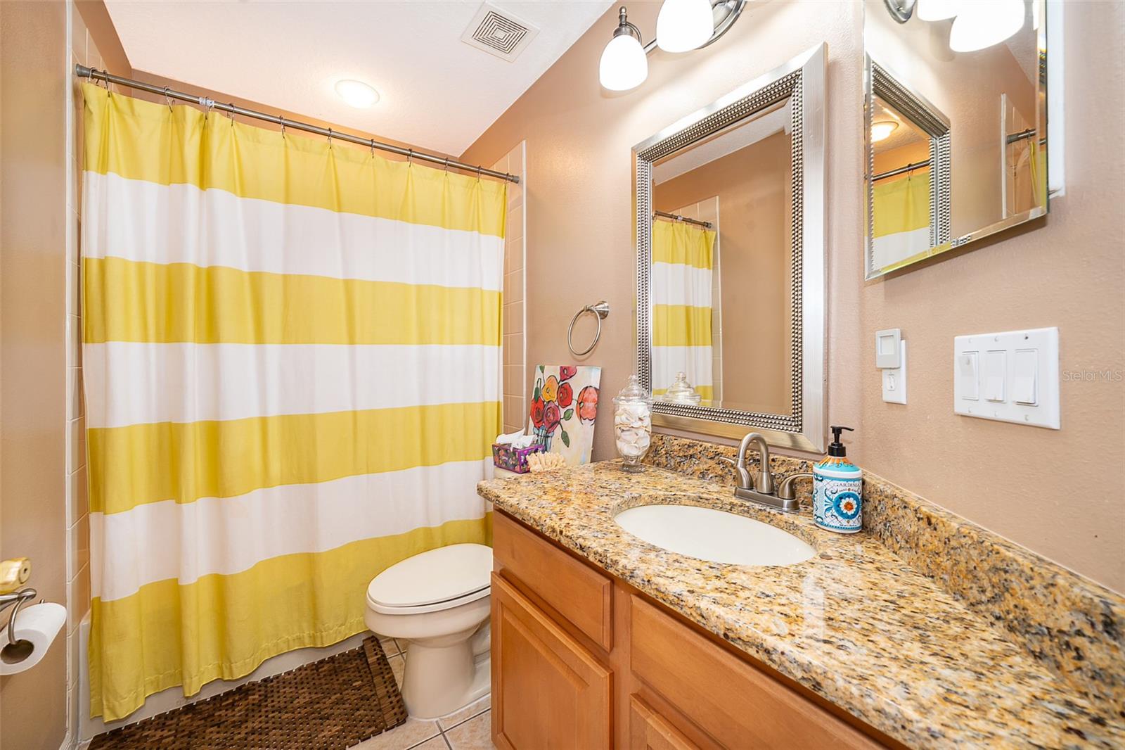 Image 39 of 52 For 9439 Westover Club Circle