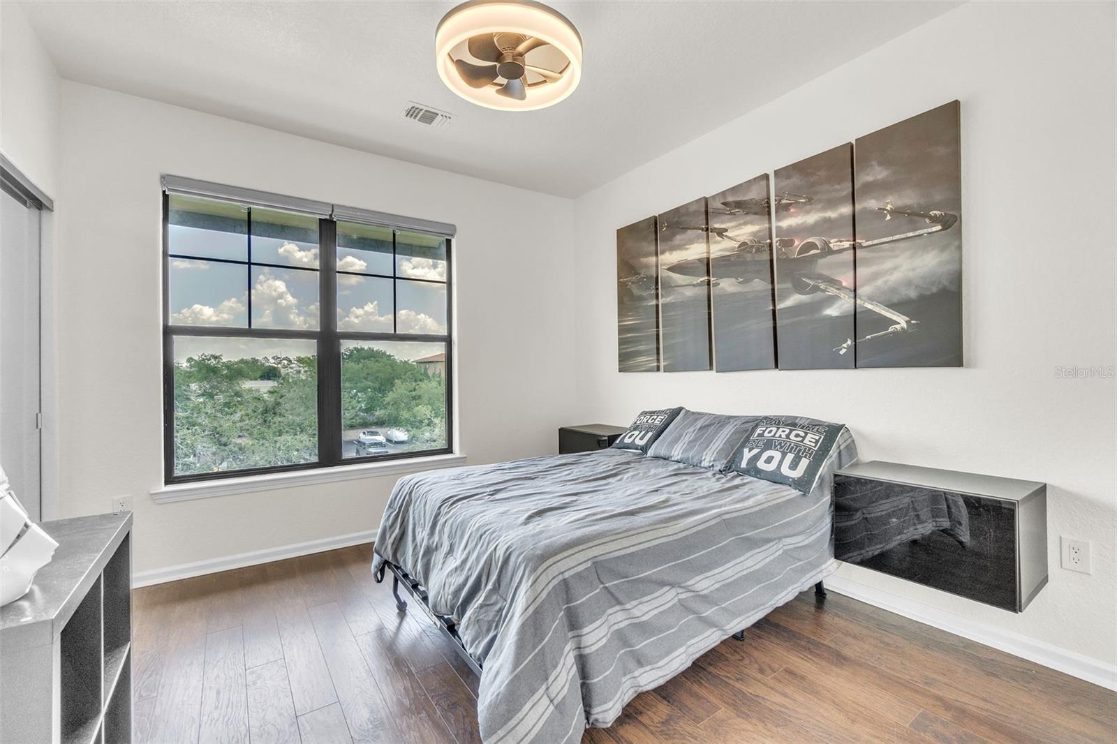 Image 13 of 25 For 903 Charo Parkway 837