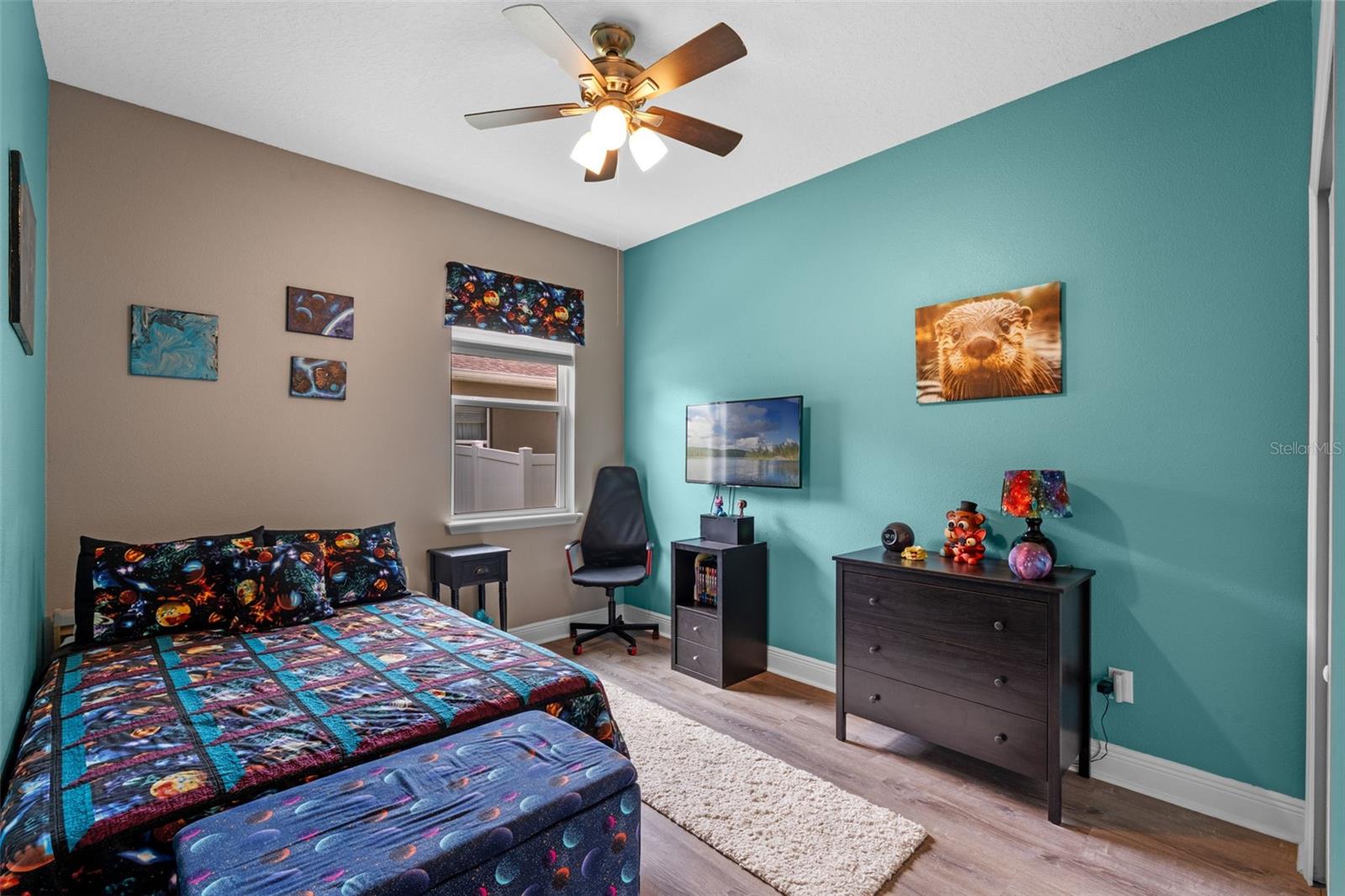 Image 11 of 46 For 2327 Palmetum Loop