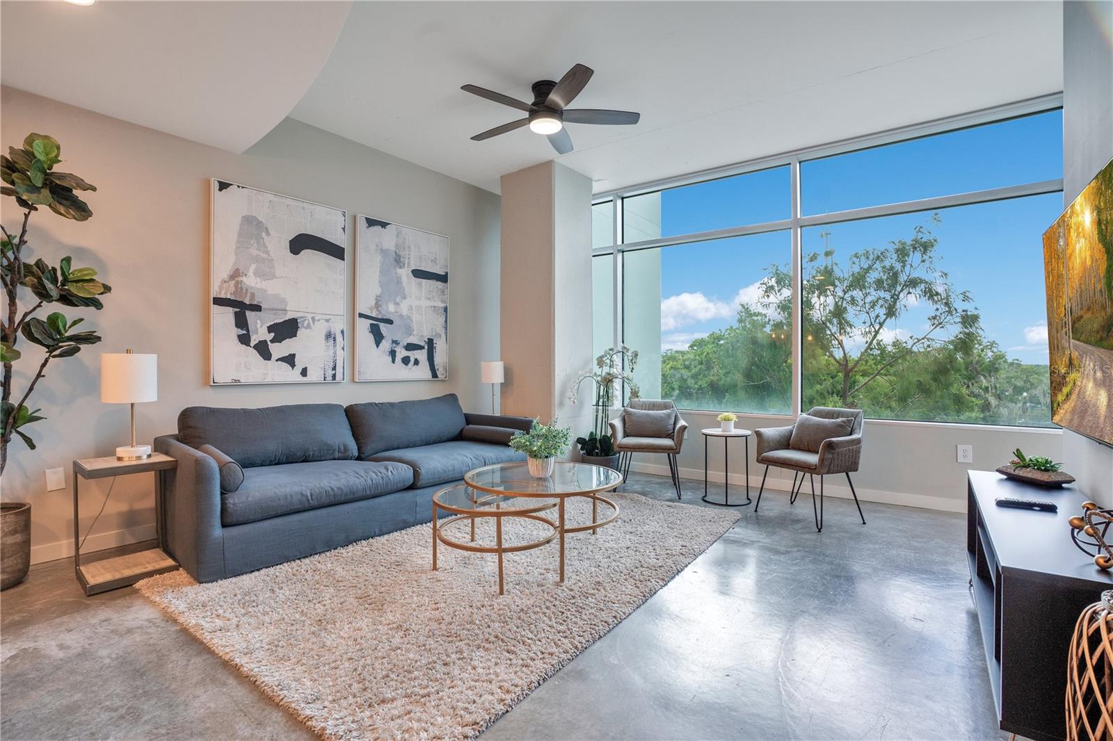 Image 17 of 54 For 525 Jackson Street 503