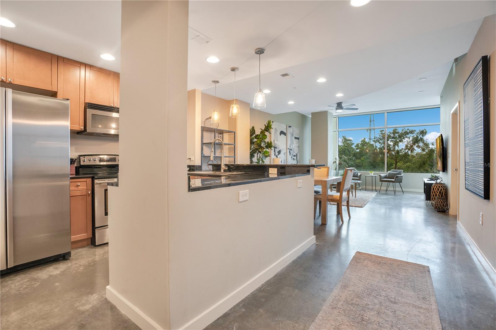 Image 7 of 54 For 525 Jackson Street 503