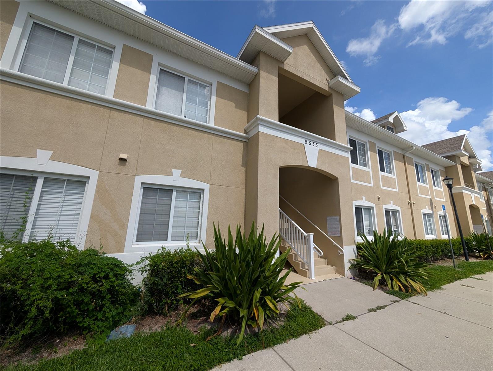 Details for 9533 Newdale Way 202, RIVERVIEW, FL 33578