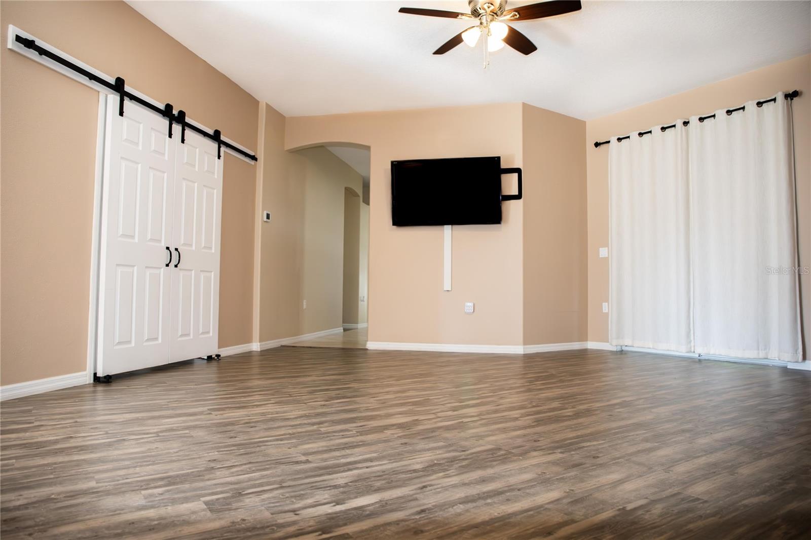 Image 5 of 29 For 3126 24th Place