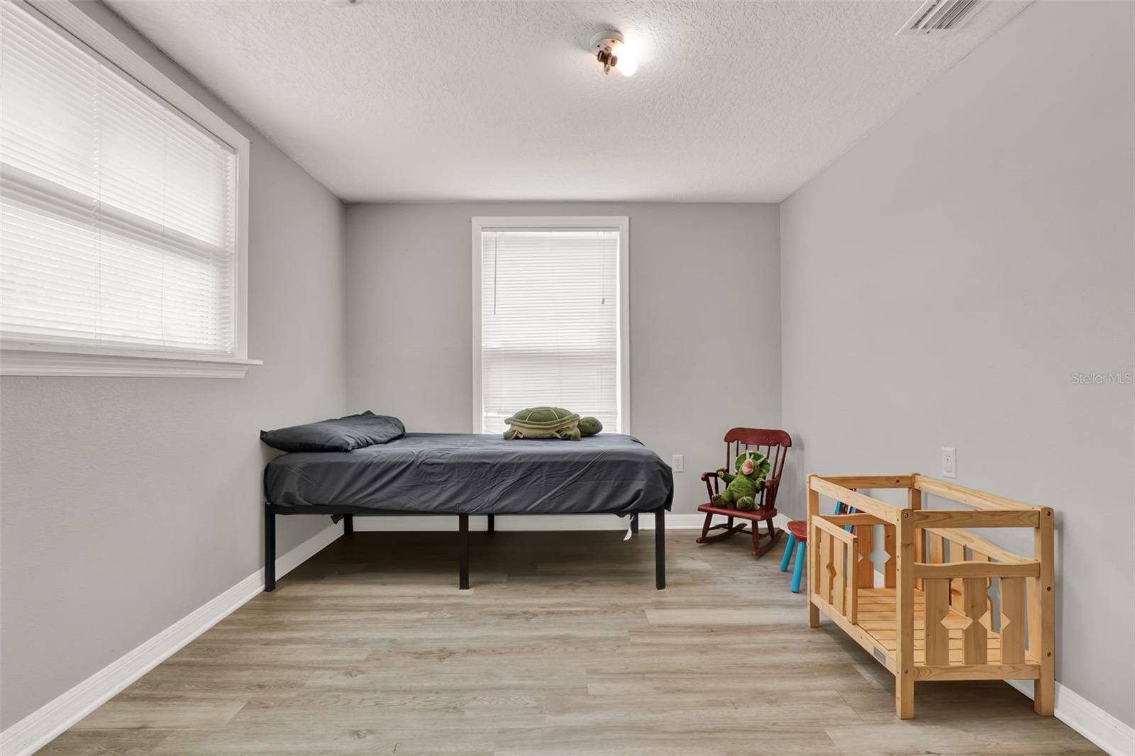 Image 12 of 21 For 30137 Orange Avenue