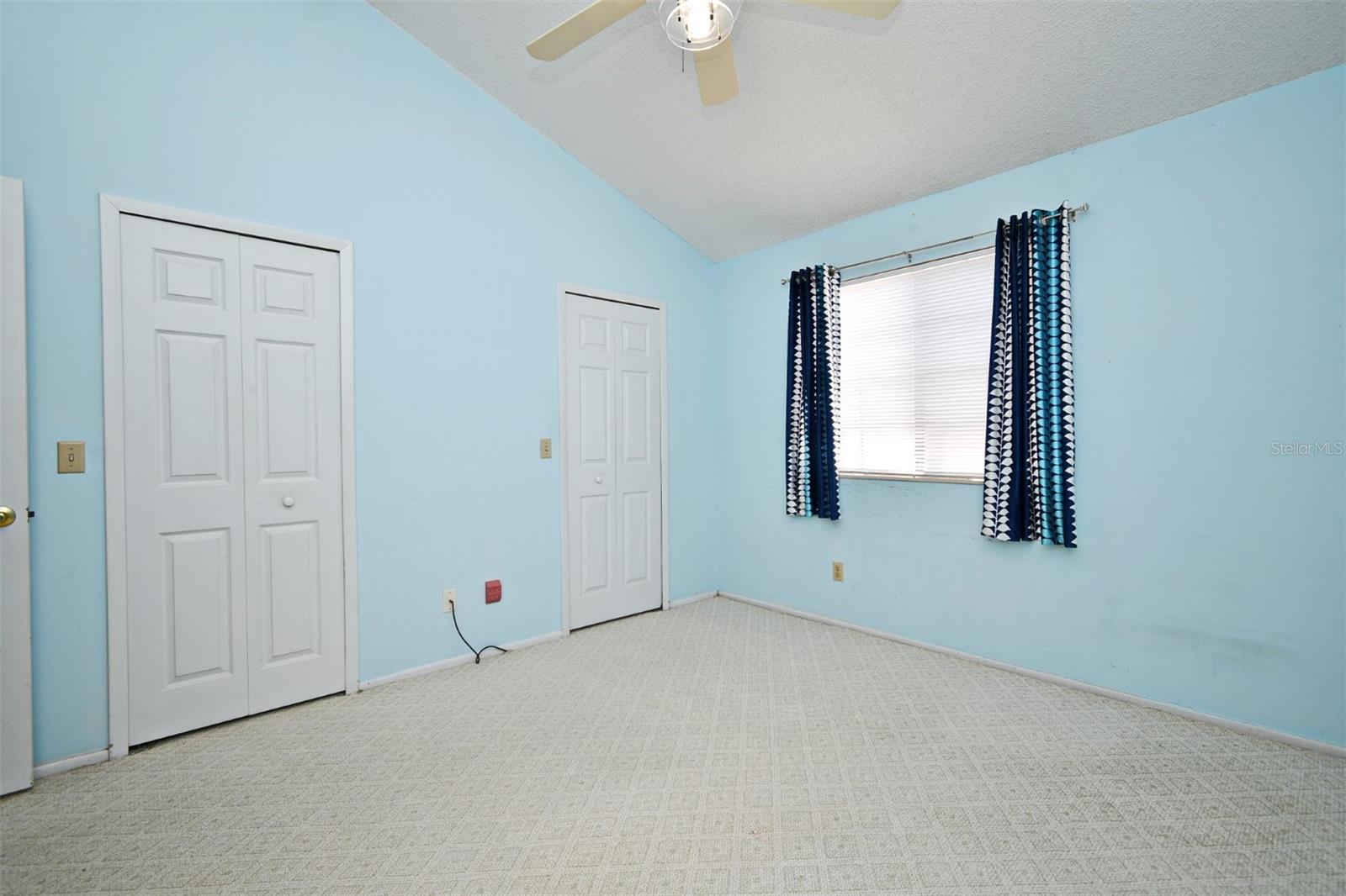 Image 18 of 31 For 517 Northbridge Drive
