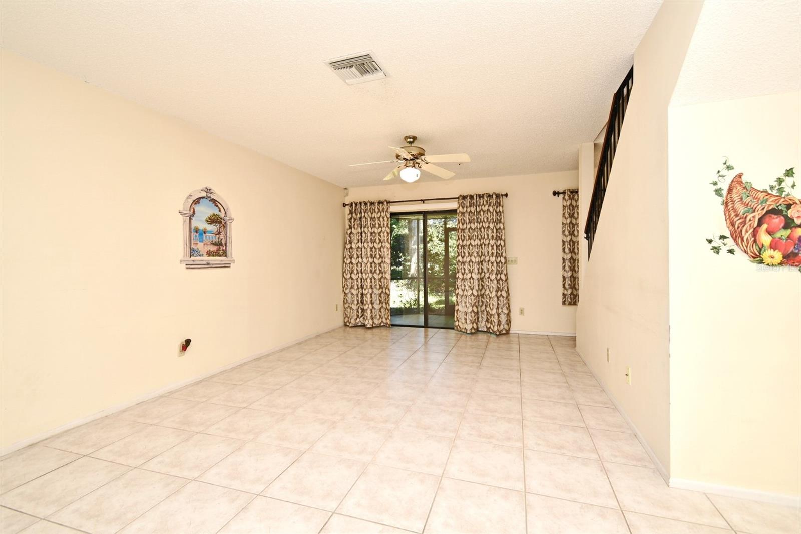 Image 8 of 31 For 517 Northbridge Drive