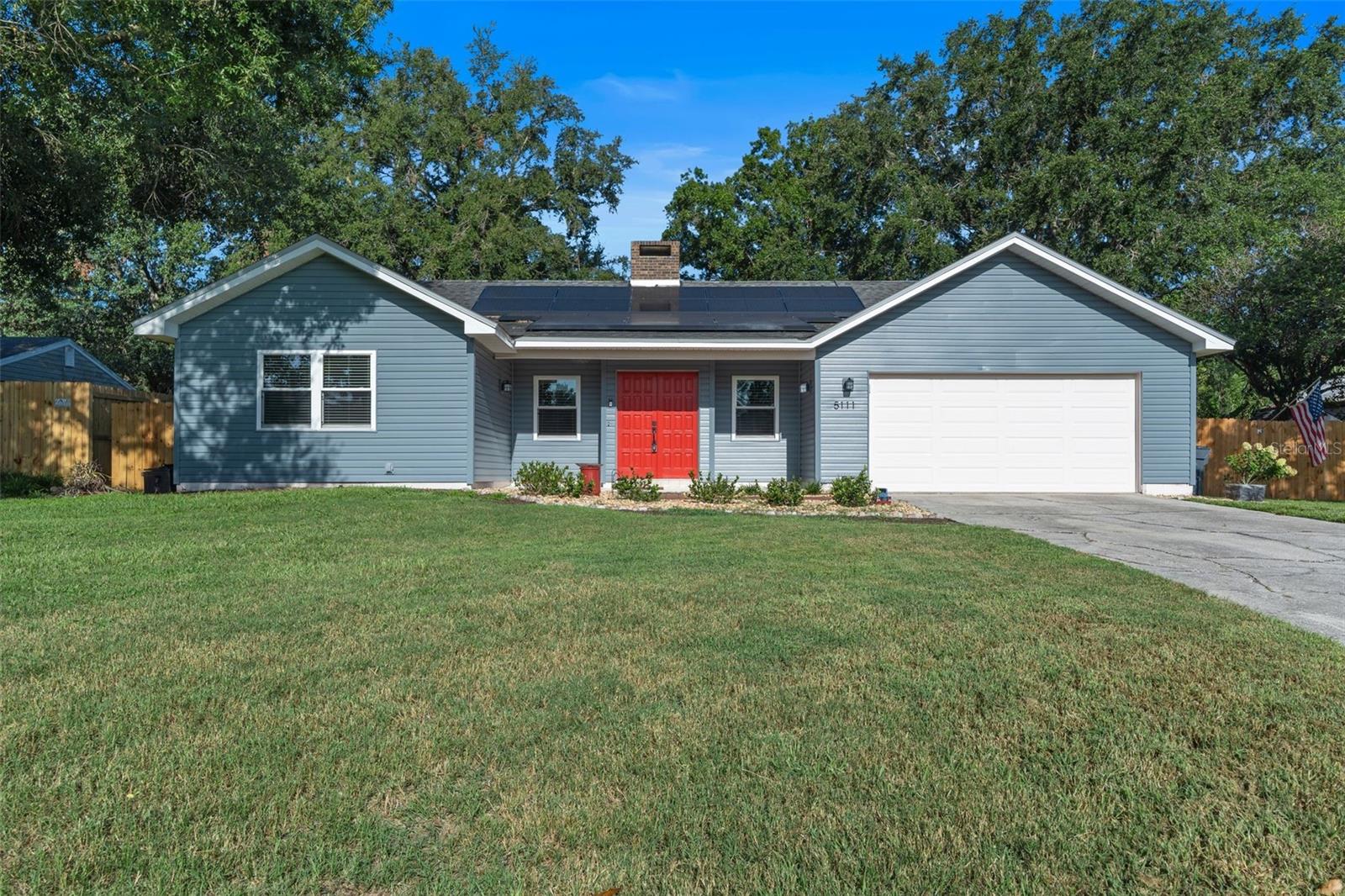 Details for 5111 Fernbrook Lane, LAKELAND, FL 33811