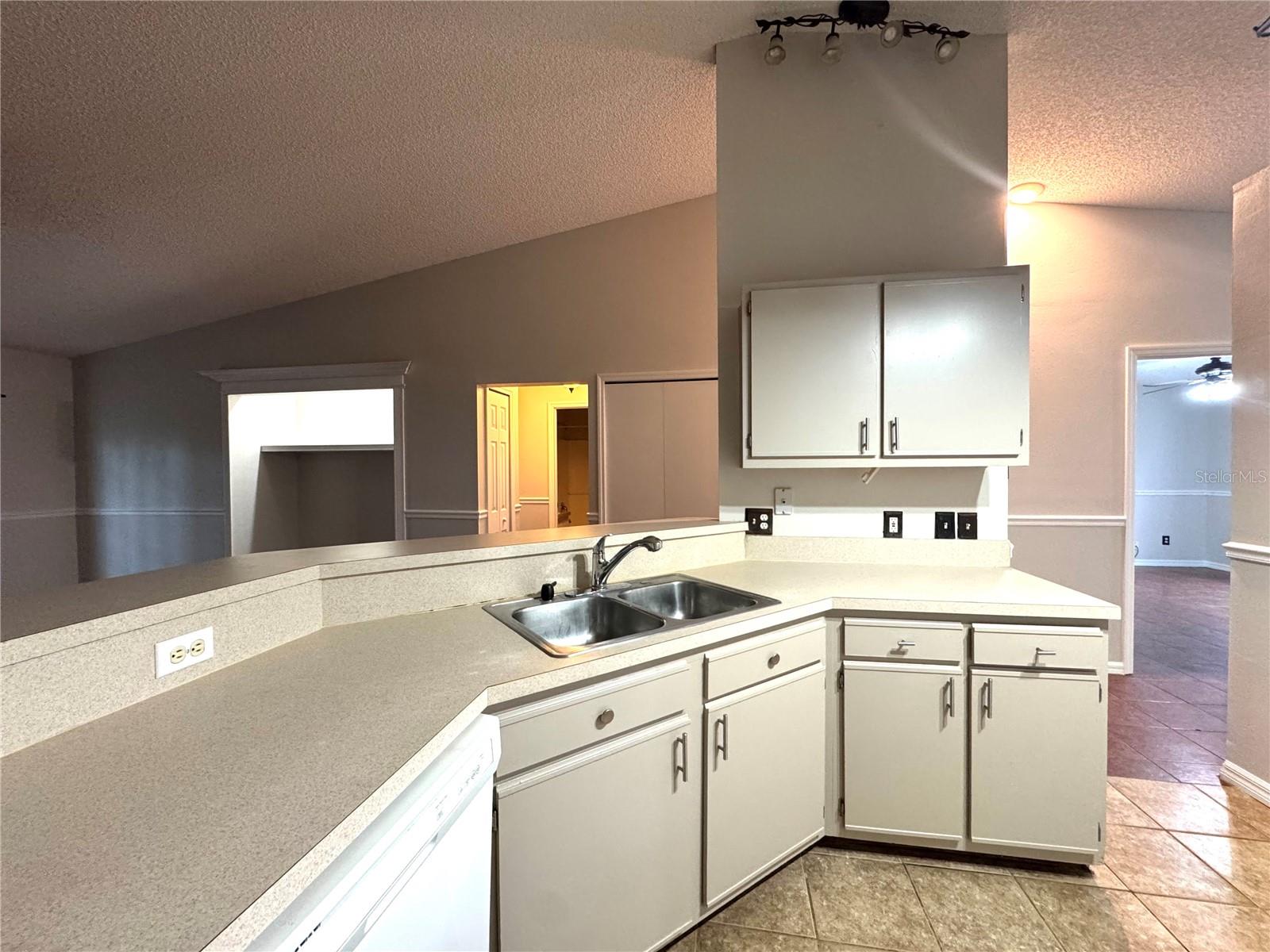 Image 11 of 28 For 2728 Corrigan Drive