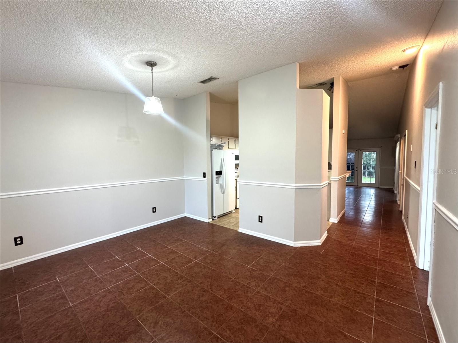 Image 4 of 28 For 2728 Corrigan Drive