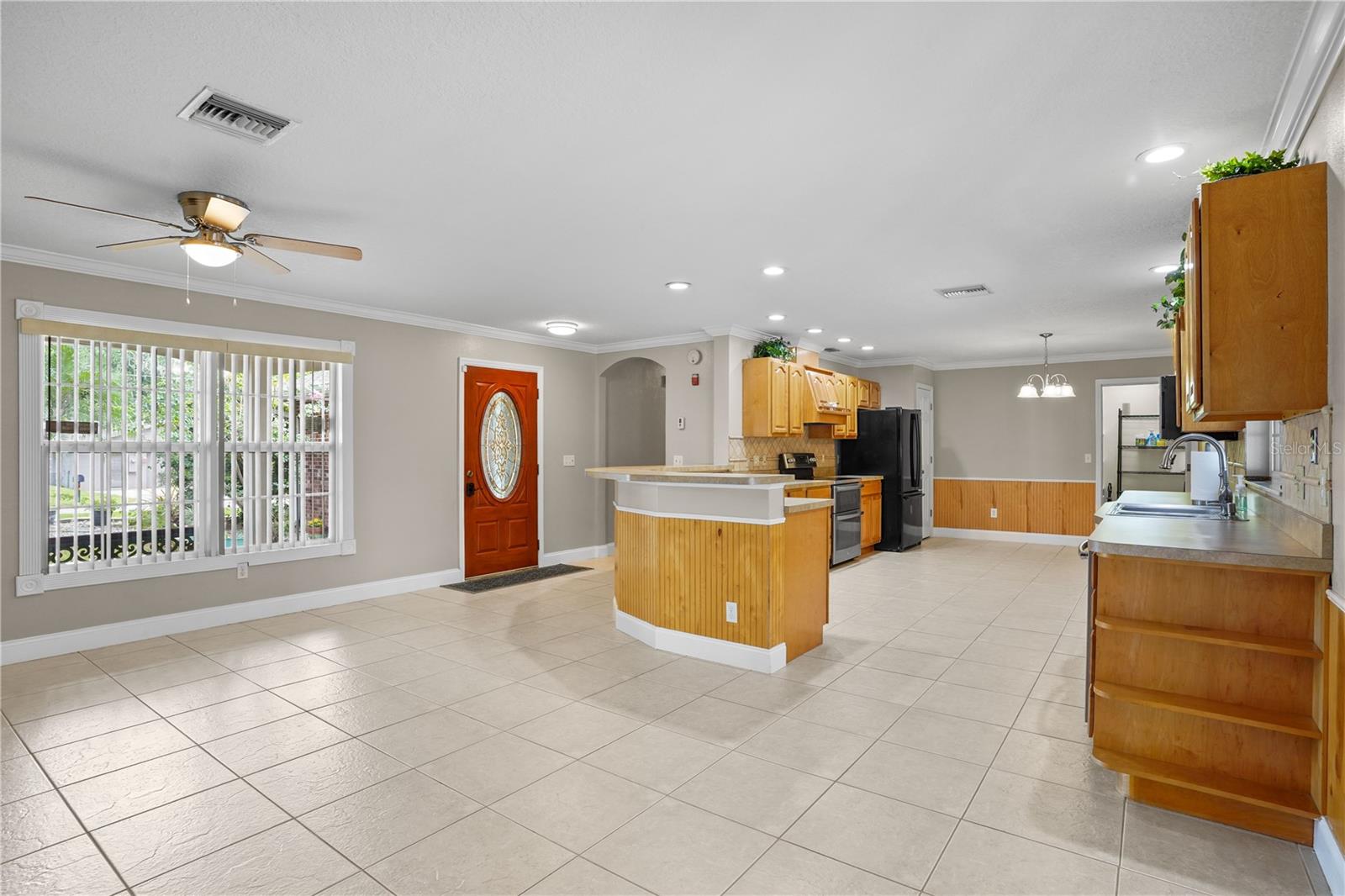 Image 12 of 47 For 256 Alpine Street