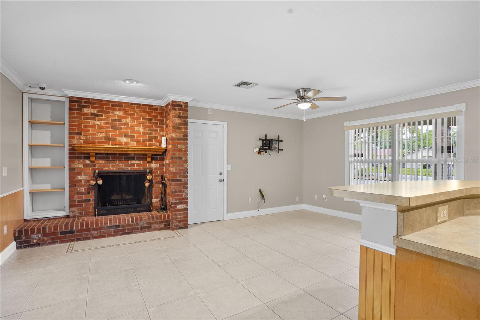 Image 13 of 47 For 256 Alpine Street
