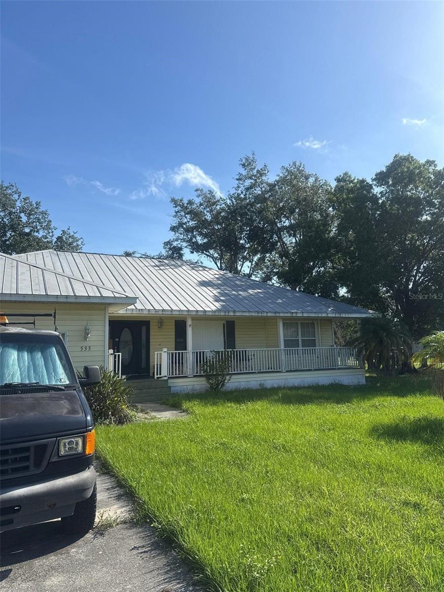 Image 4 of 10 For 533 Encarnacion Street