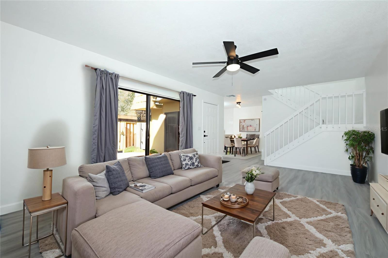 Image 11 of 34 For 5251 Brook Court 242