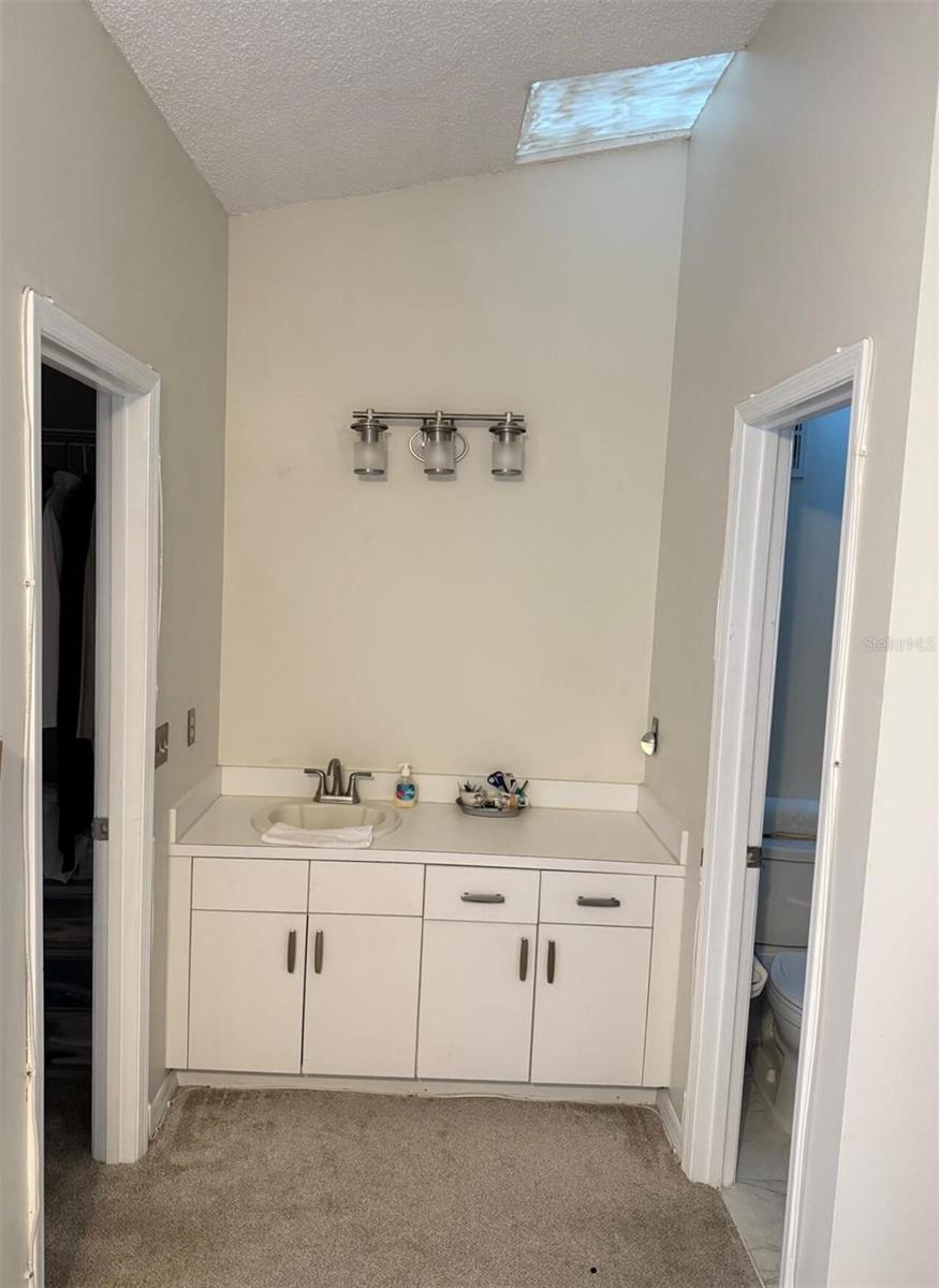 Image 21 of 32 For 12308 Shady Spring Way 107
