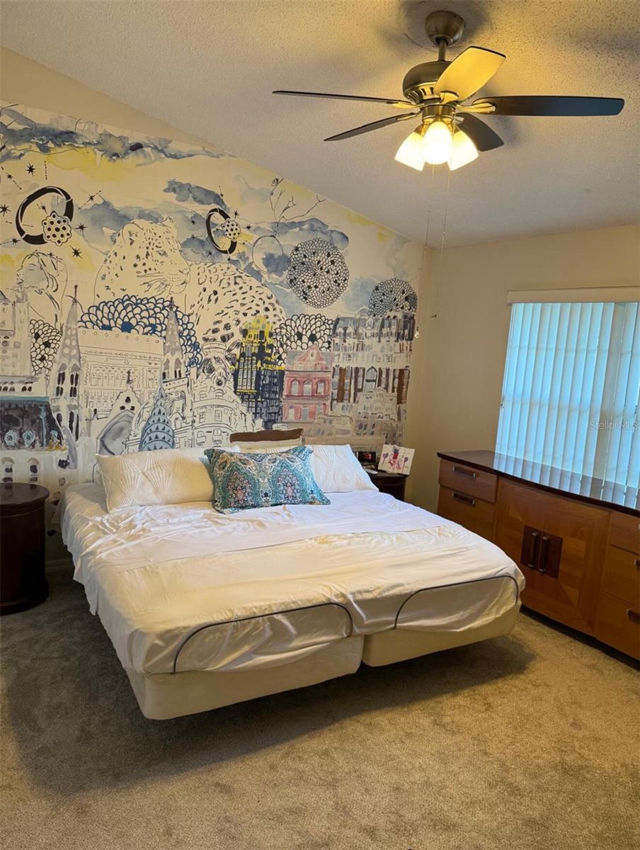 Image 22 of 32 For 12308 Shady Spring Way 107