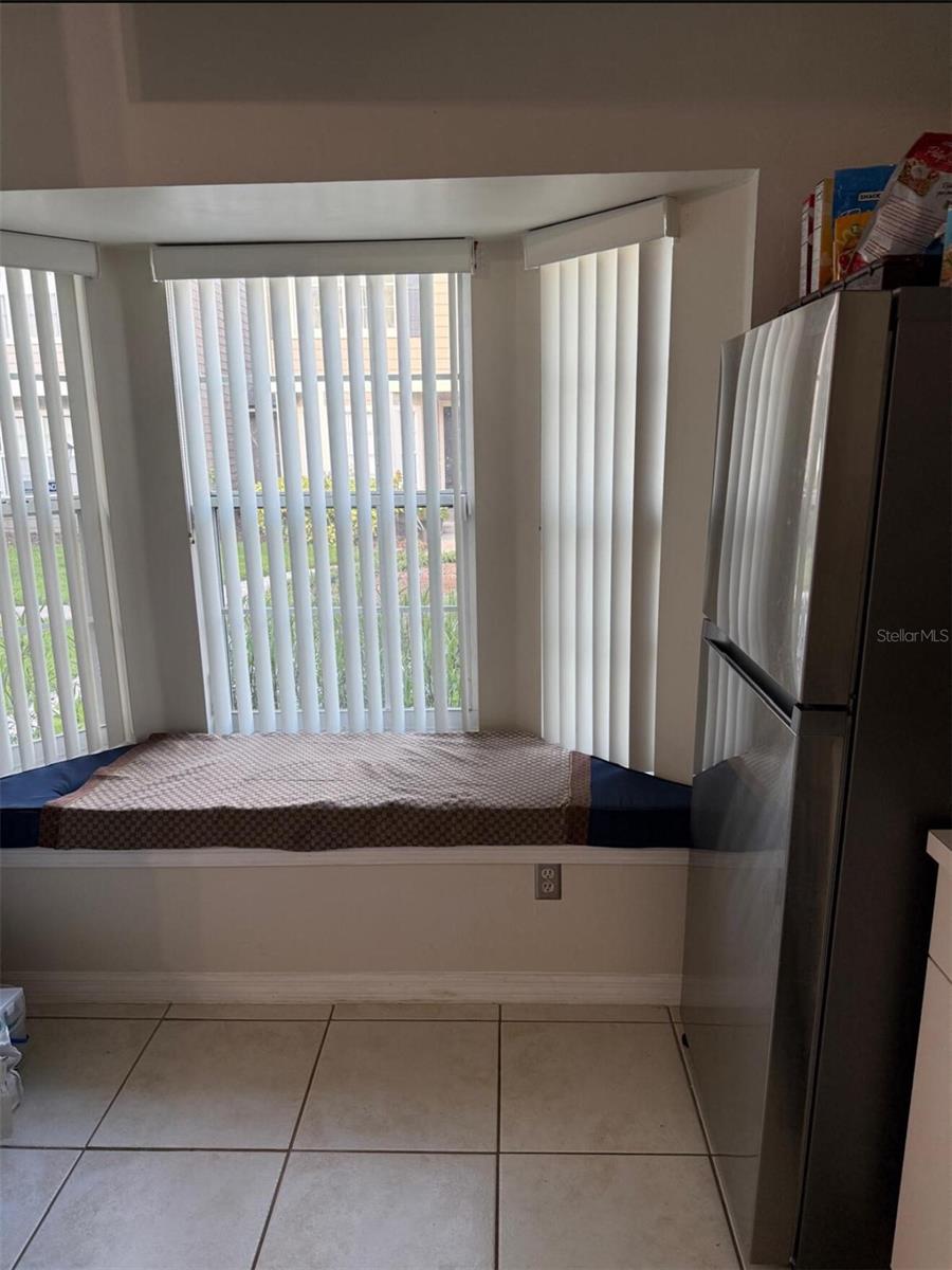 Image 8 of 32 For 12308 Shady Spring Way 107