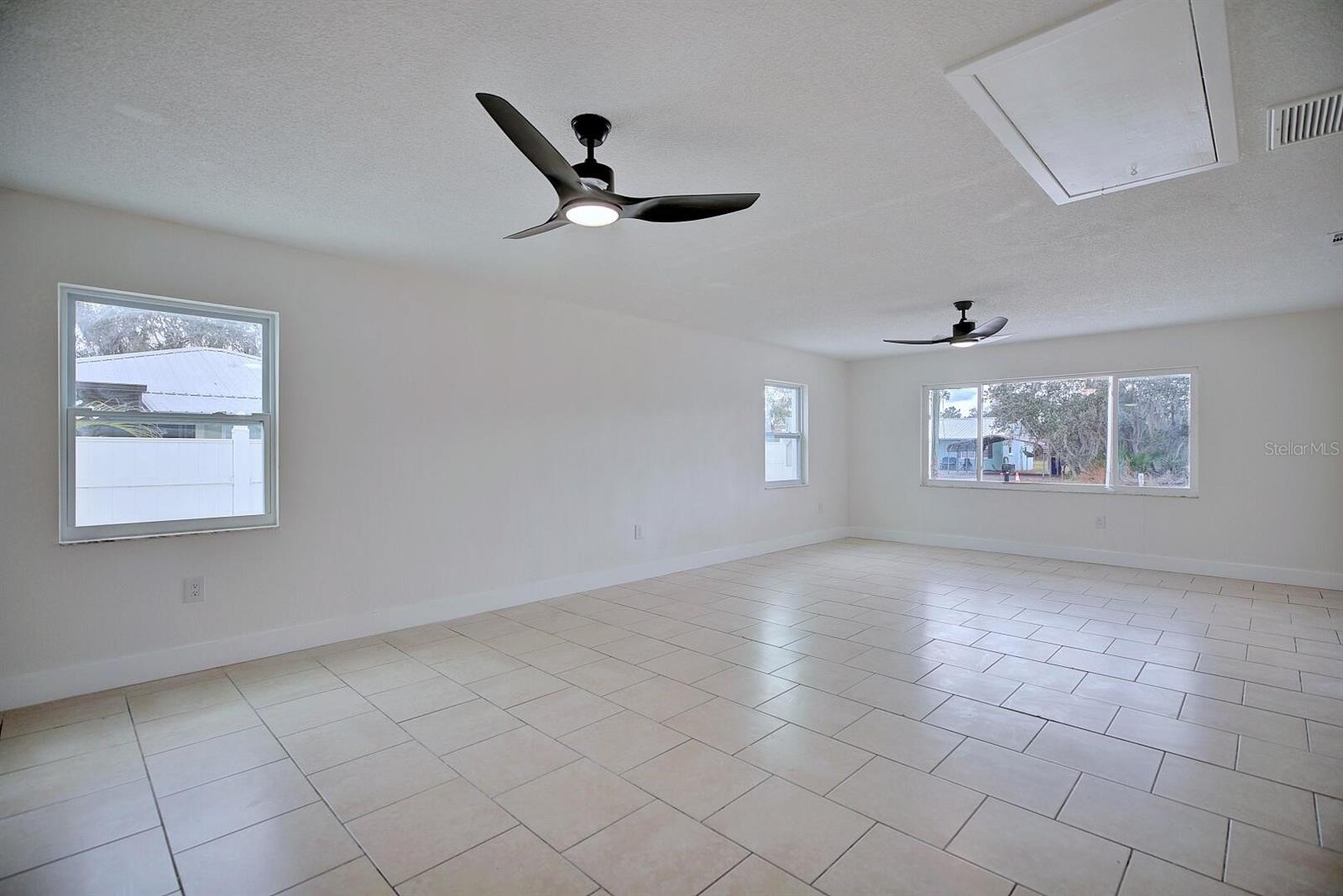 Image 17 of 54 For 1926 Gardenia Terrace