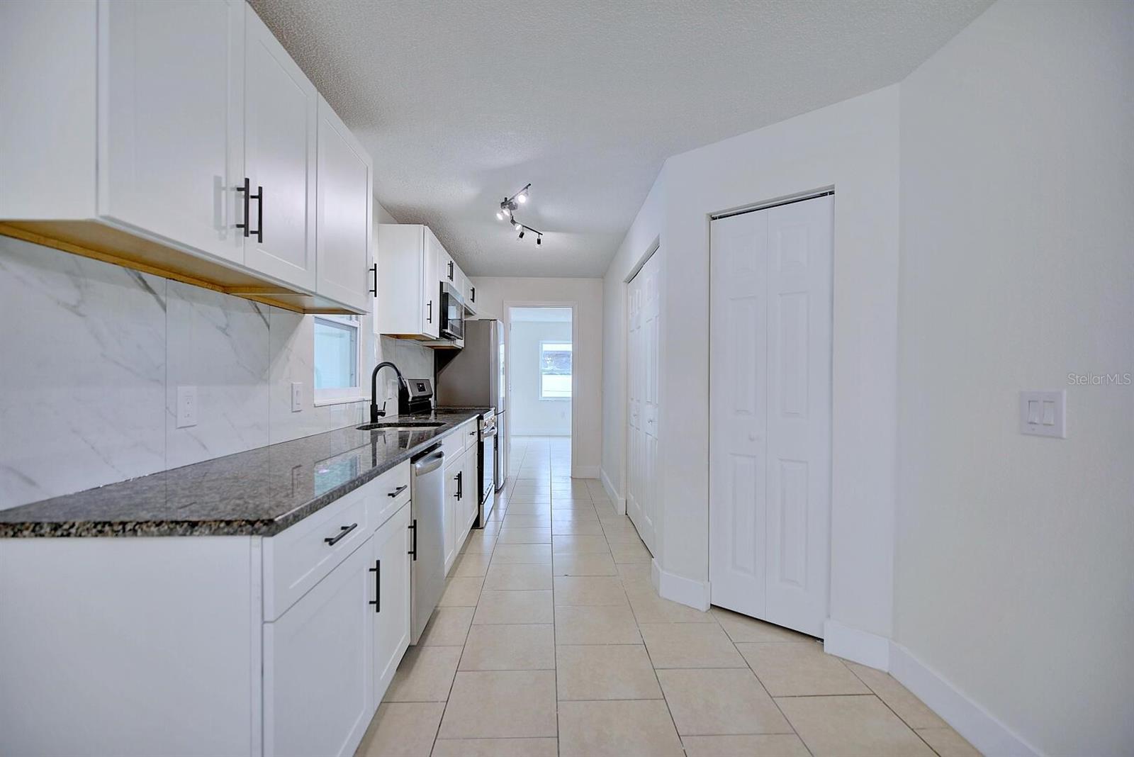 Image 36 of 54 For 1926 Gardenia Terrace