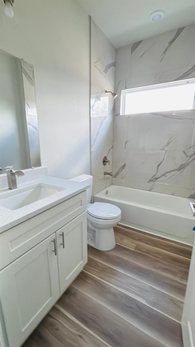 Image 11 of 13 For 16855 18th Avenue 16855