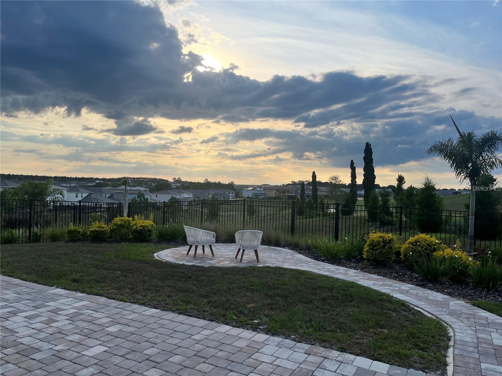 Image 5 of 39 For 16000 Volterra Point